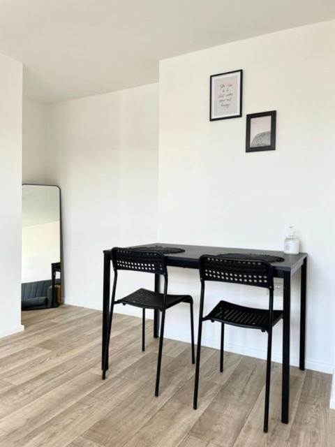 Central, Bright & Spacious Apartment - Parking Included Bournemouth Dış mekan fotoğraf